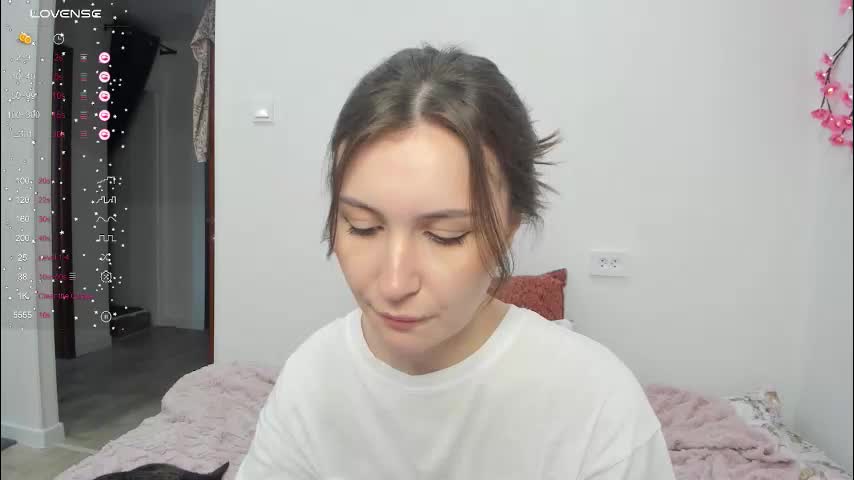 eumomino Live Sex March 13, 2026