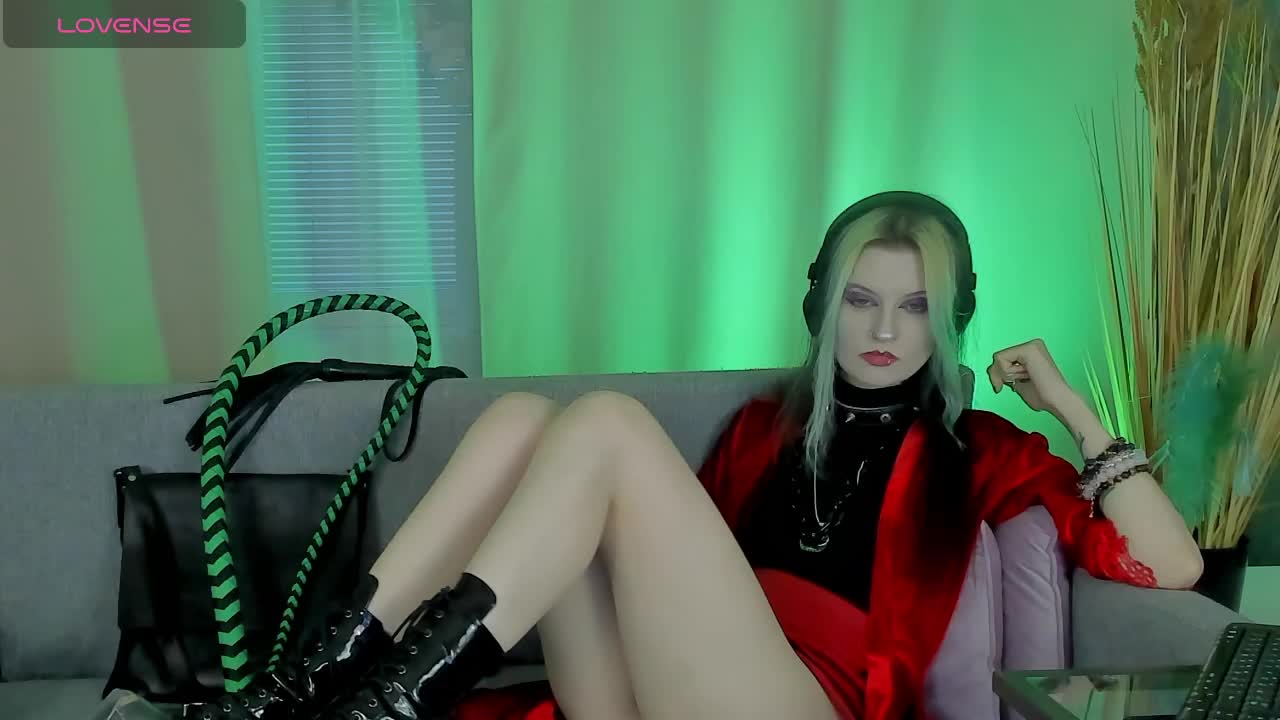 ToxicKittyy Live Sex March 13, 2026