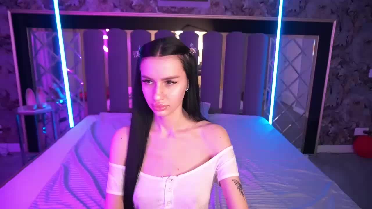 SnowWhiteee Live Sex March 13, 2026