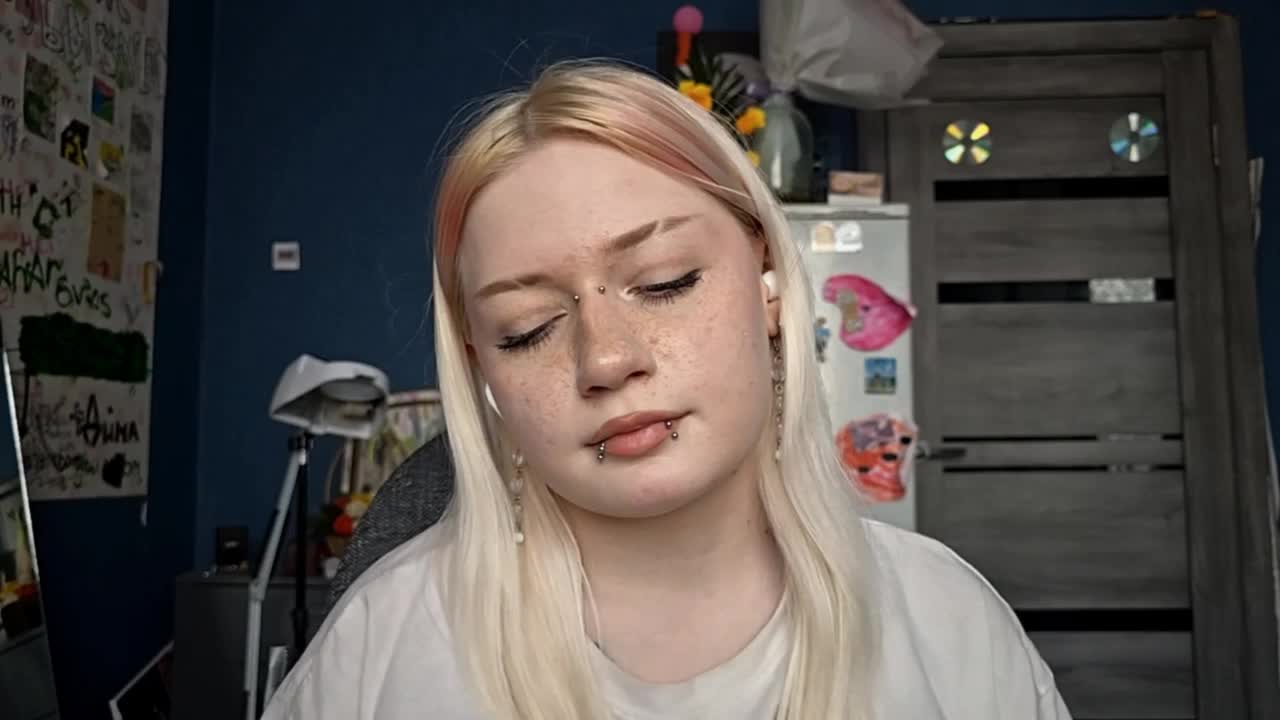 AndriaTriolo Live Sex March 13, 2026