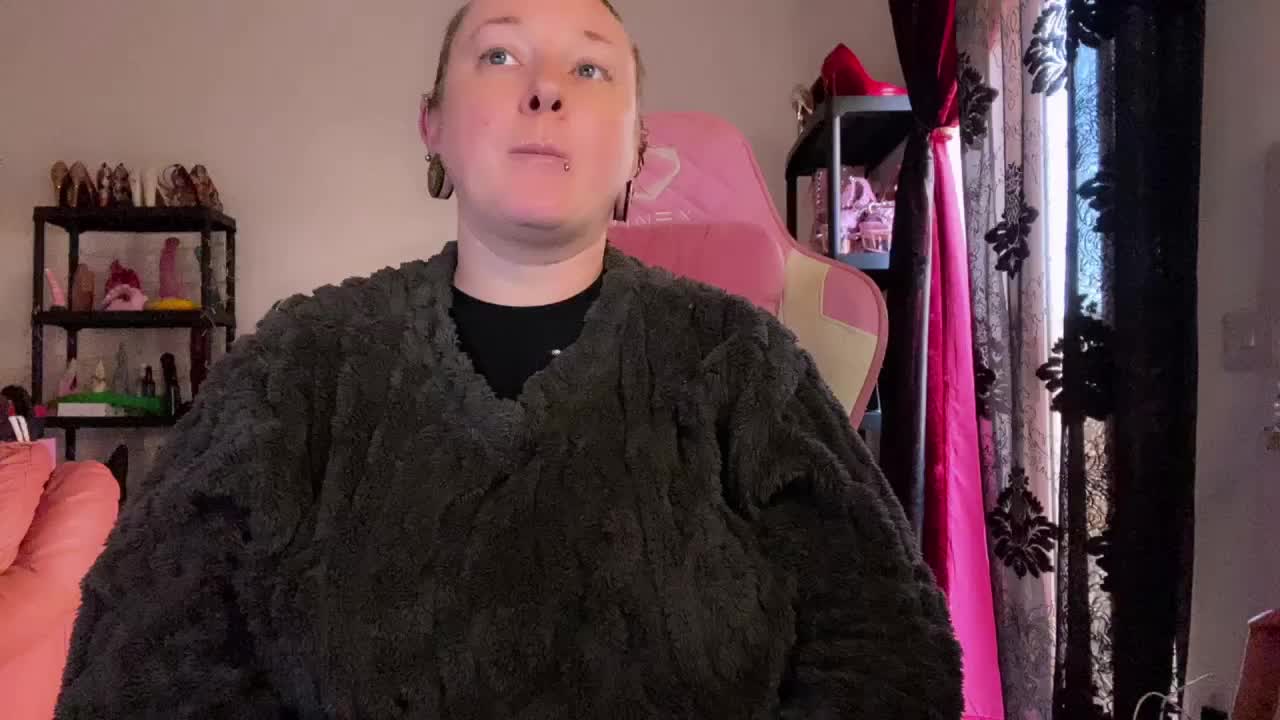 NylonQueen Live Sex March 14, 2026