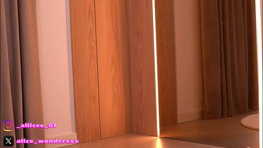 vanessasimon Live Sex March 14, 2026