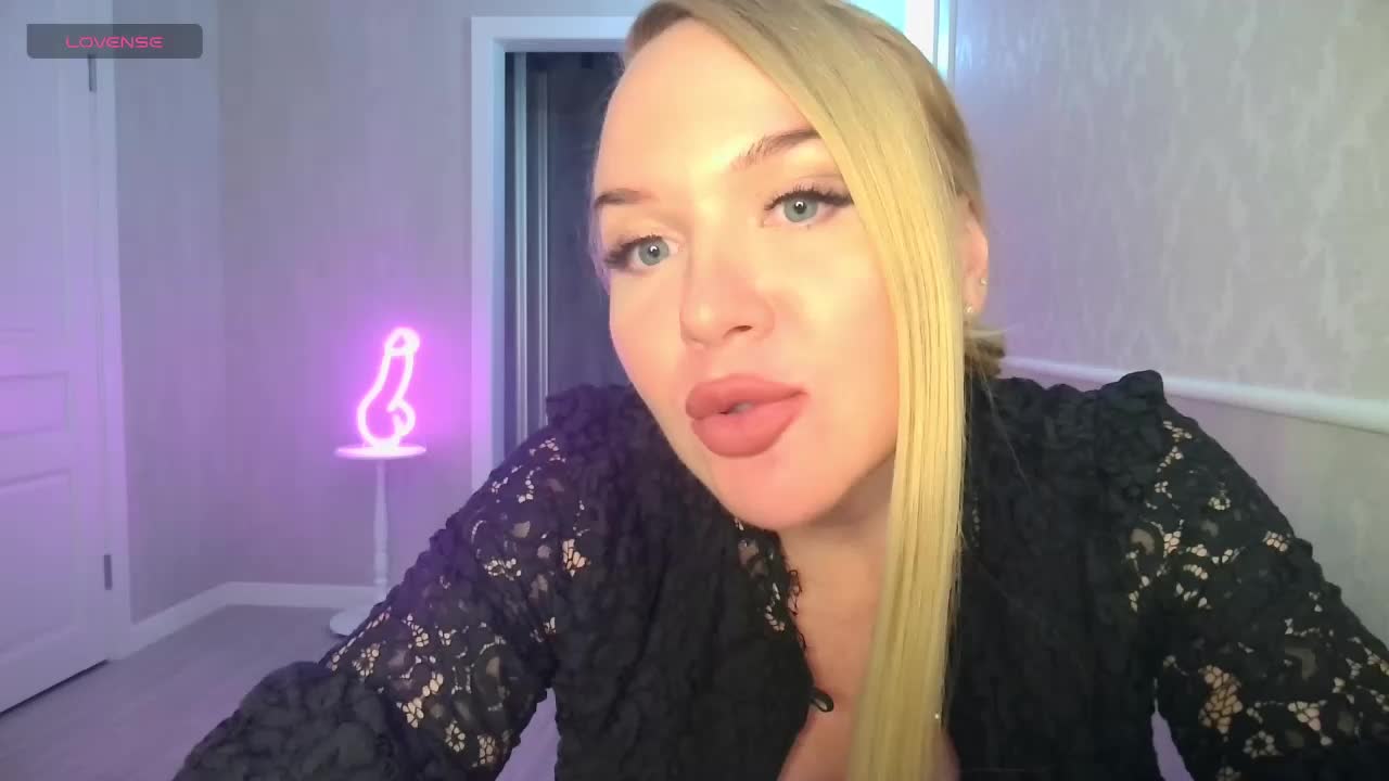 DOMINATRIX77 Live Sex March 14, 2026