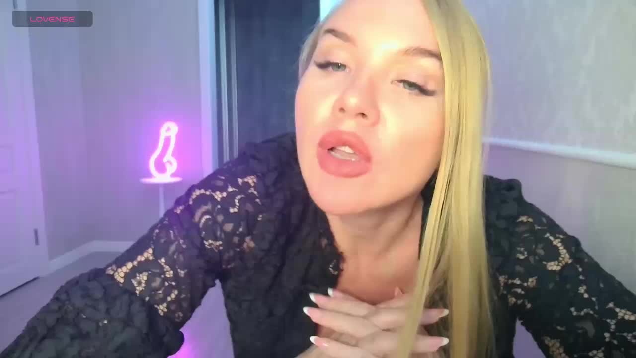 DOMINATRIX77 Live Sex March 15, 2026