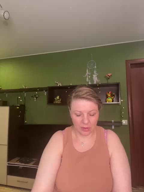 Veronika_Gold Live Sex March 15, 2026