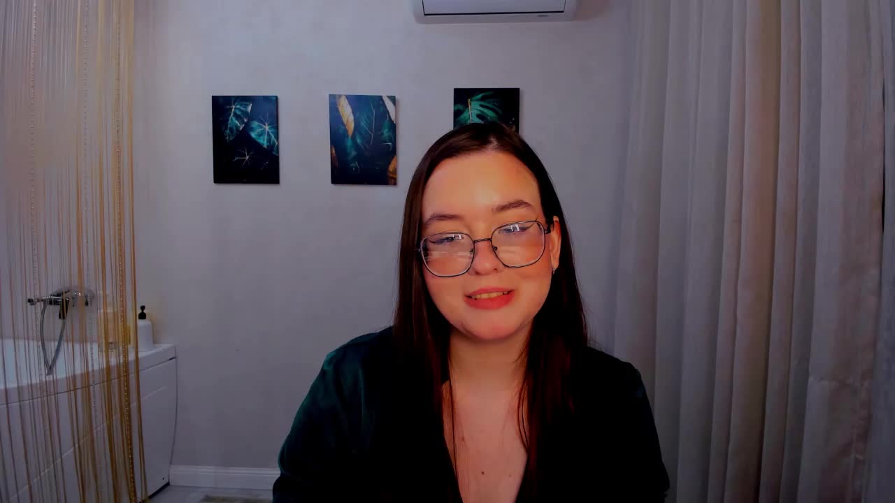 HoneyGlow Live Sex March 15, 2026