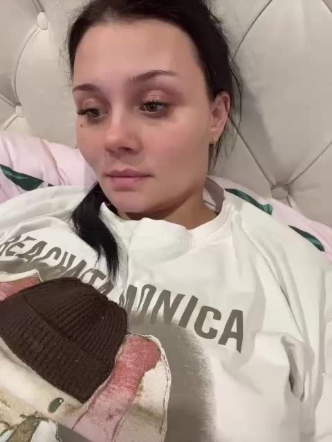 _Milashka_ Live Sex March 15, 2026