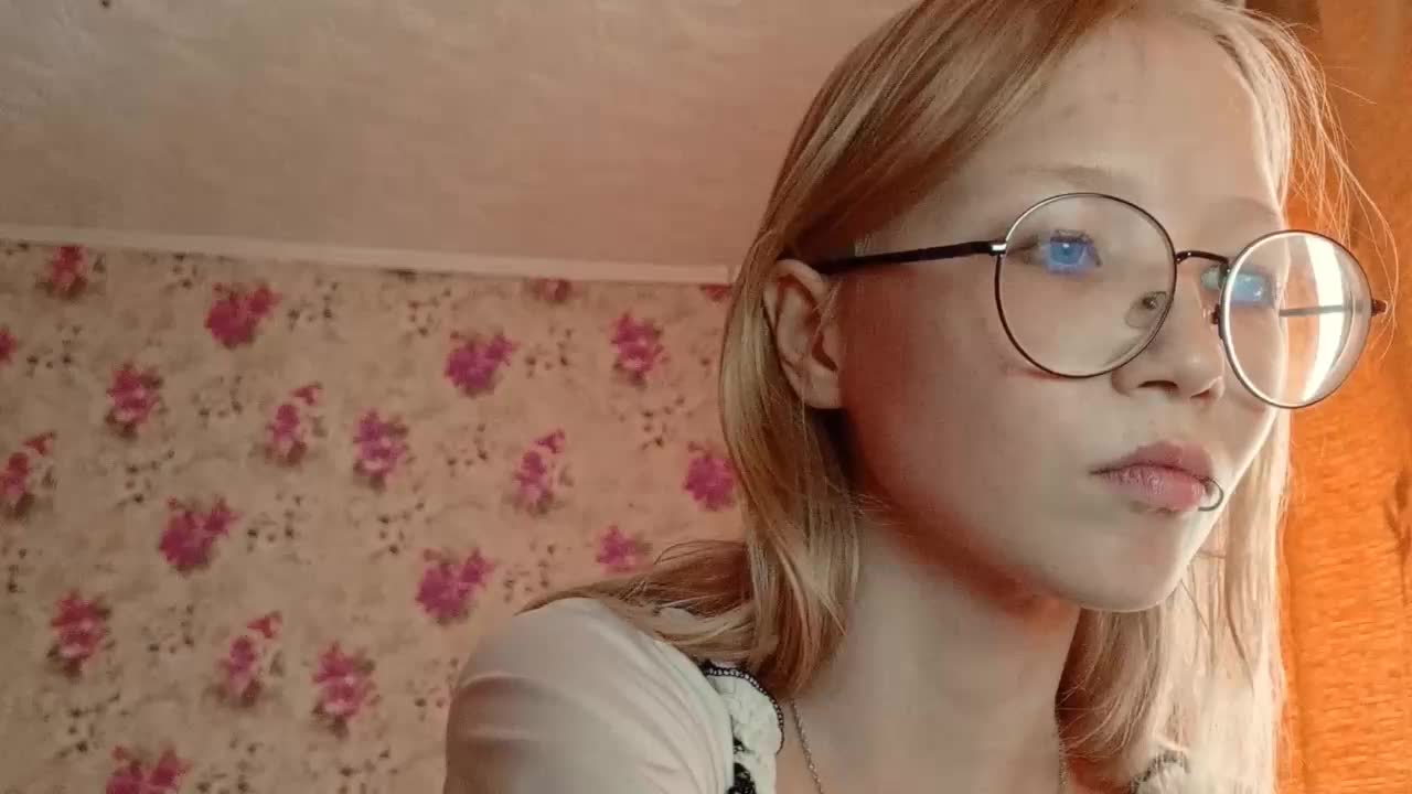 DanelleLaday Live Sex March 15, 2026