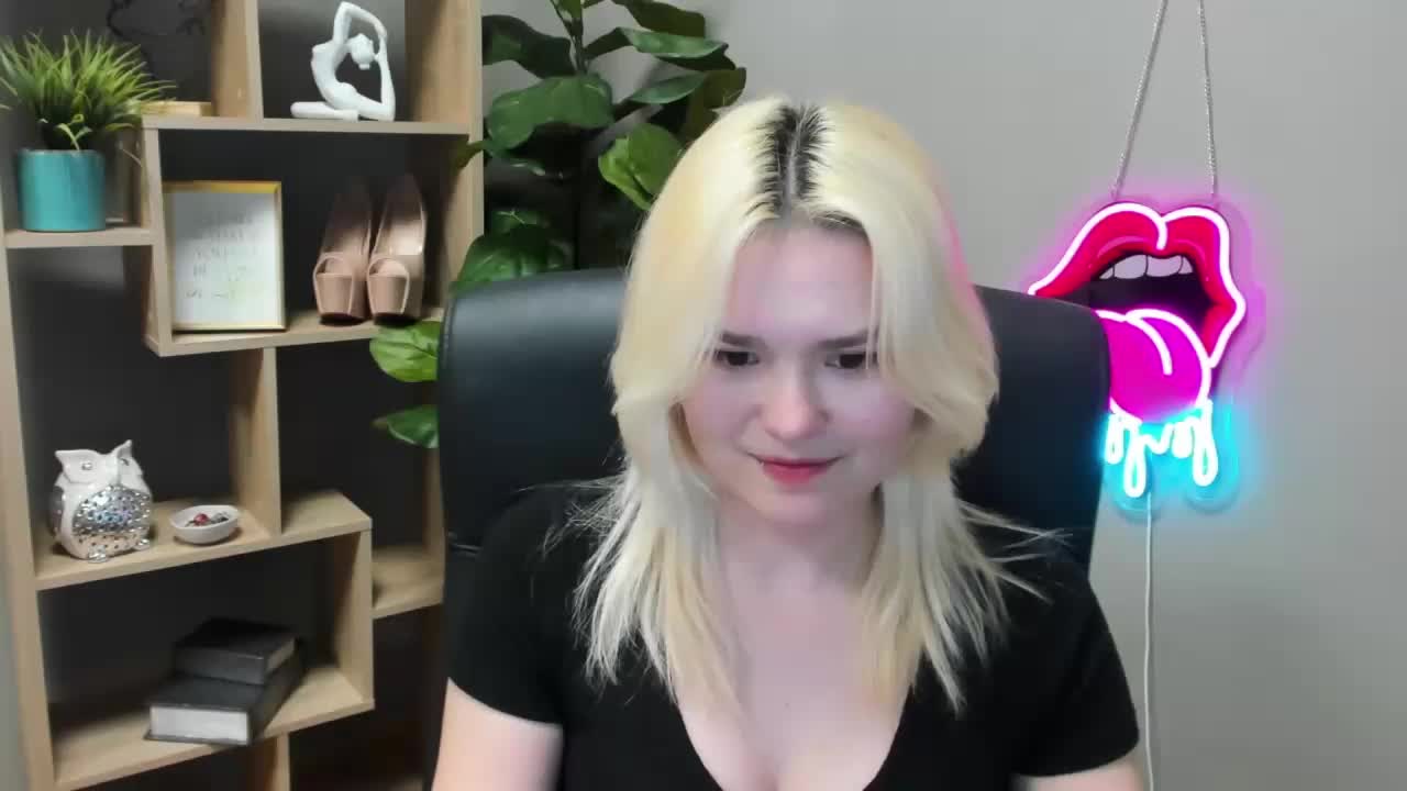 SweetLilyxo Live Sex March 15, 2026
