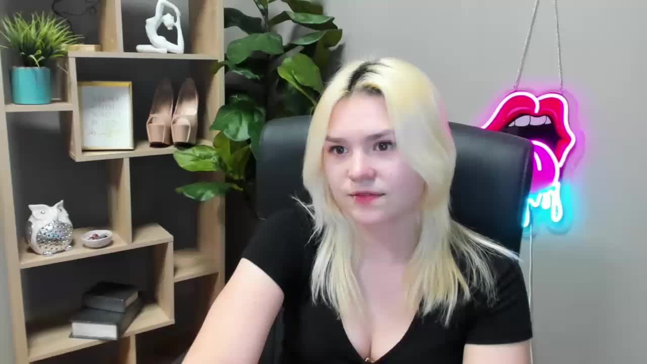 SweetLilyxo Live Sex March 15, 2026