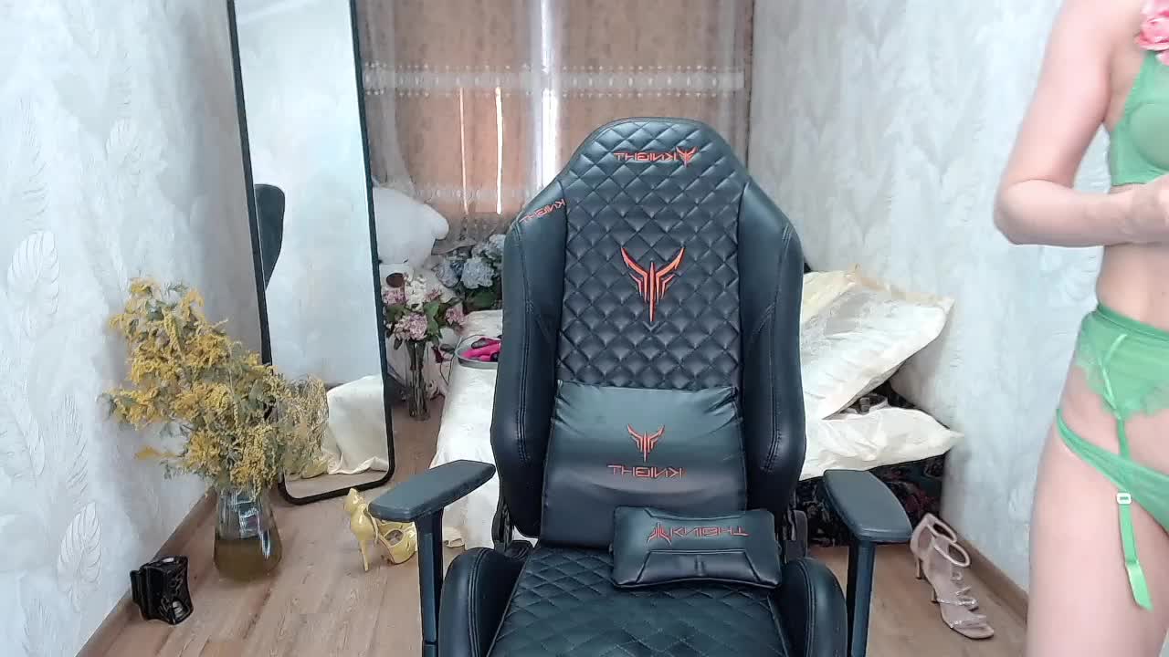 KirstenDesire Live Sex March 16, 2026