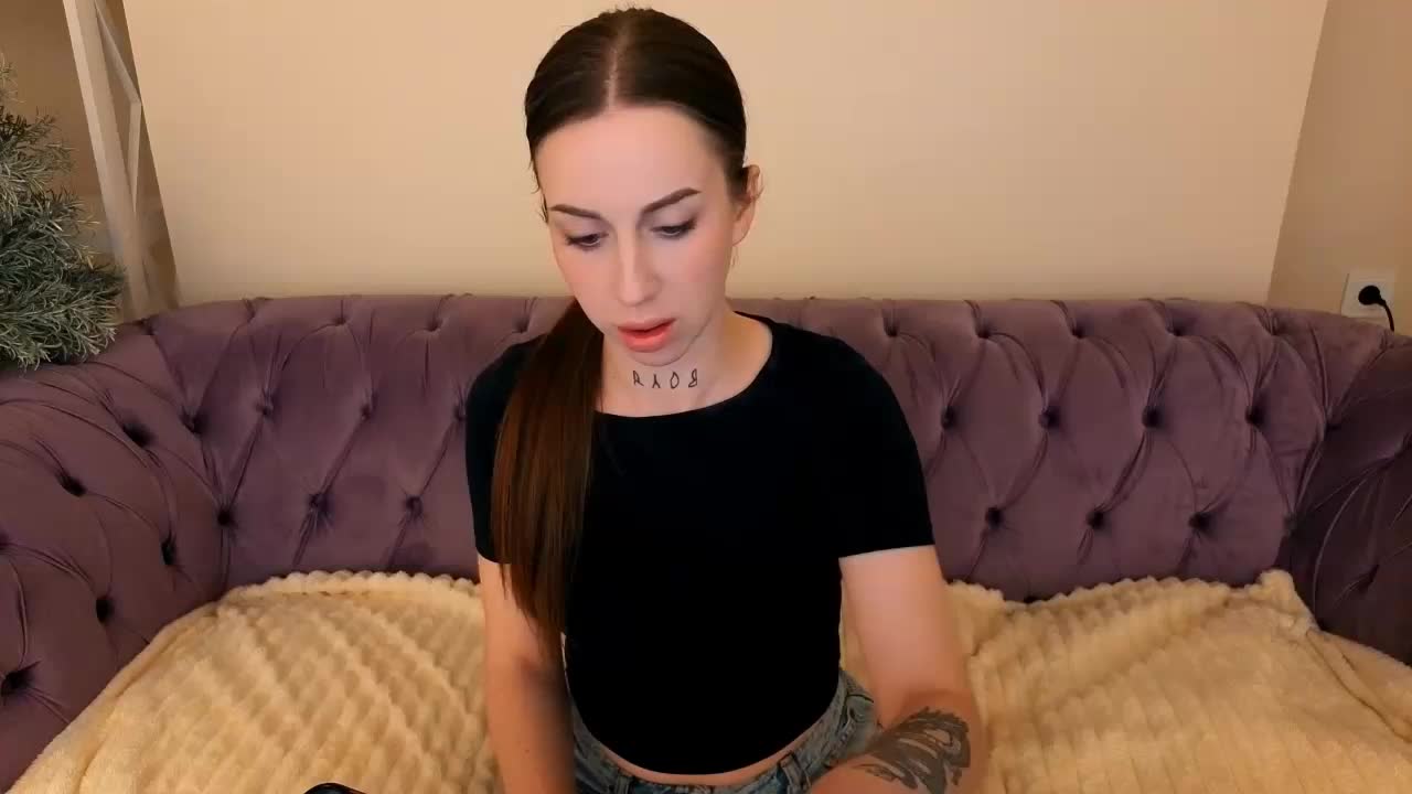 IsabelleDior Live Sex March 16, 2026