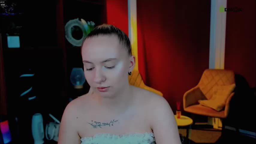 mila_glow Live Sex March 16, 2026