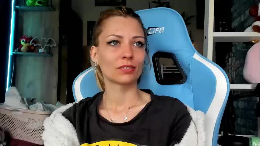 karoline121 Live Sex March 16, 2026
