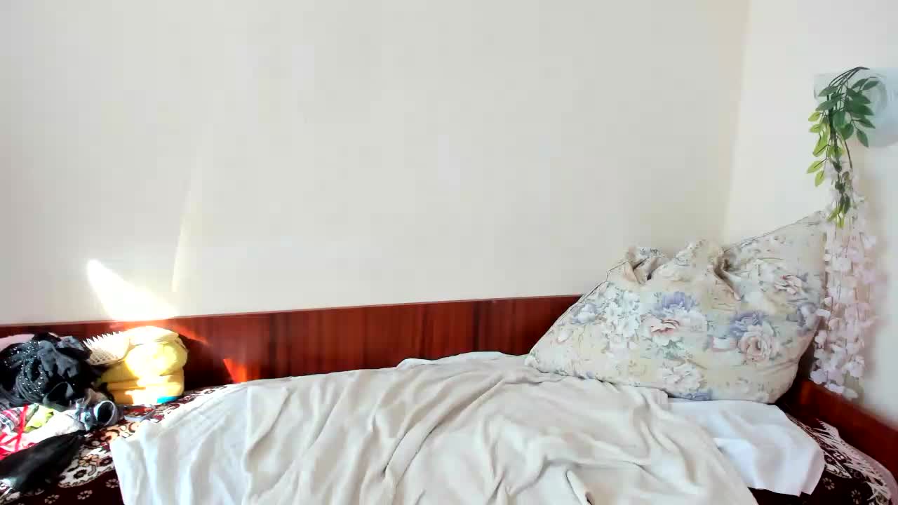 Honeykrisspussy Live Sex March 16, 2026