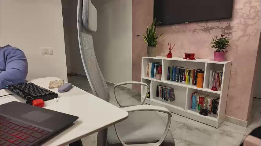 rrr1995 Live Sex March 17, 2026