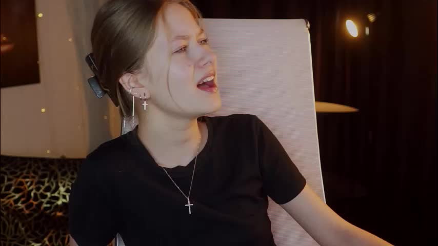 evemundie Live Sex March 17, 2026