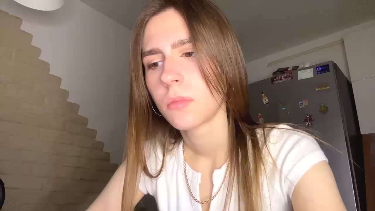 AshantiBadolato Live Sex March 17, 2026
