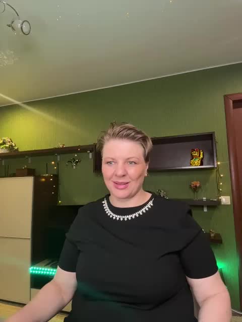 Veronika_Gold Live Sex March 17, 2026