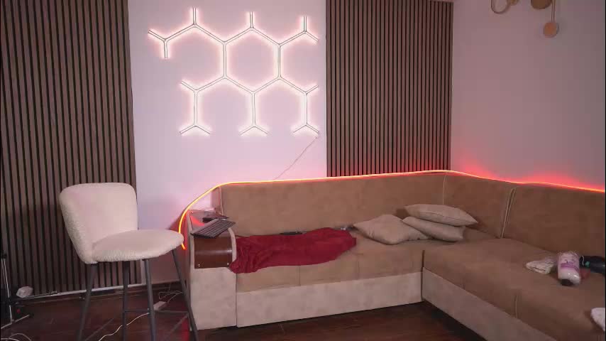 annemanifique Live Sex March 17, 2026