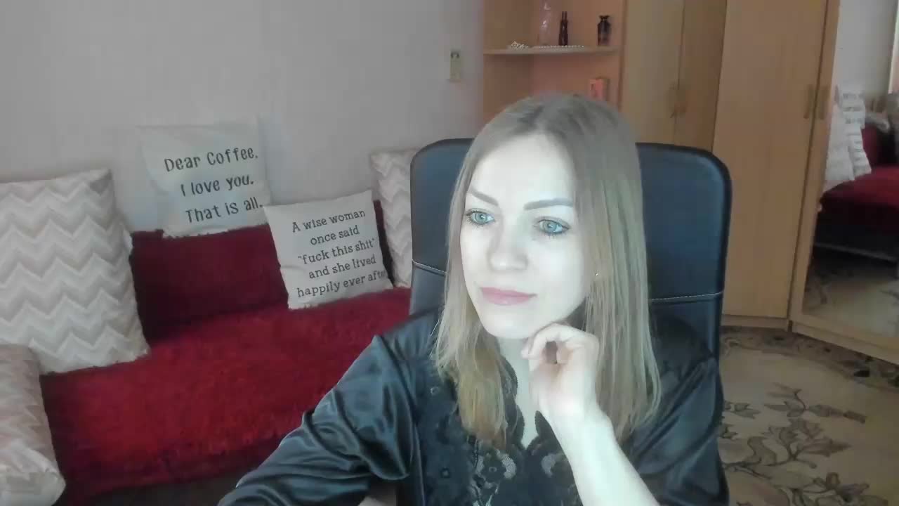 SilviaSweet Live Sex March 17, 2026