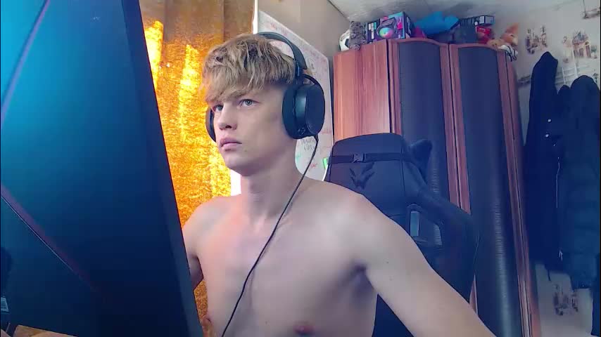 shyredstar Live Sex March 17, 2026