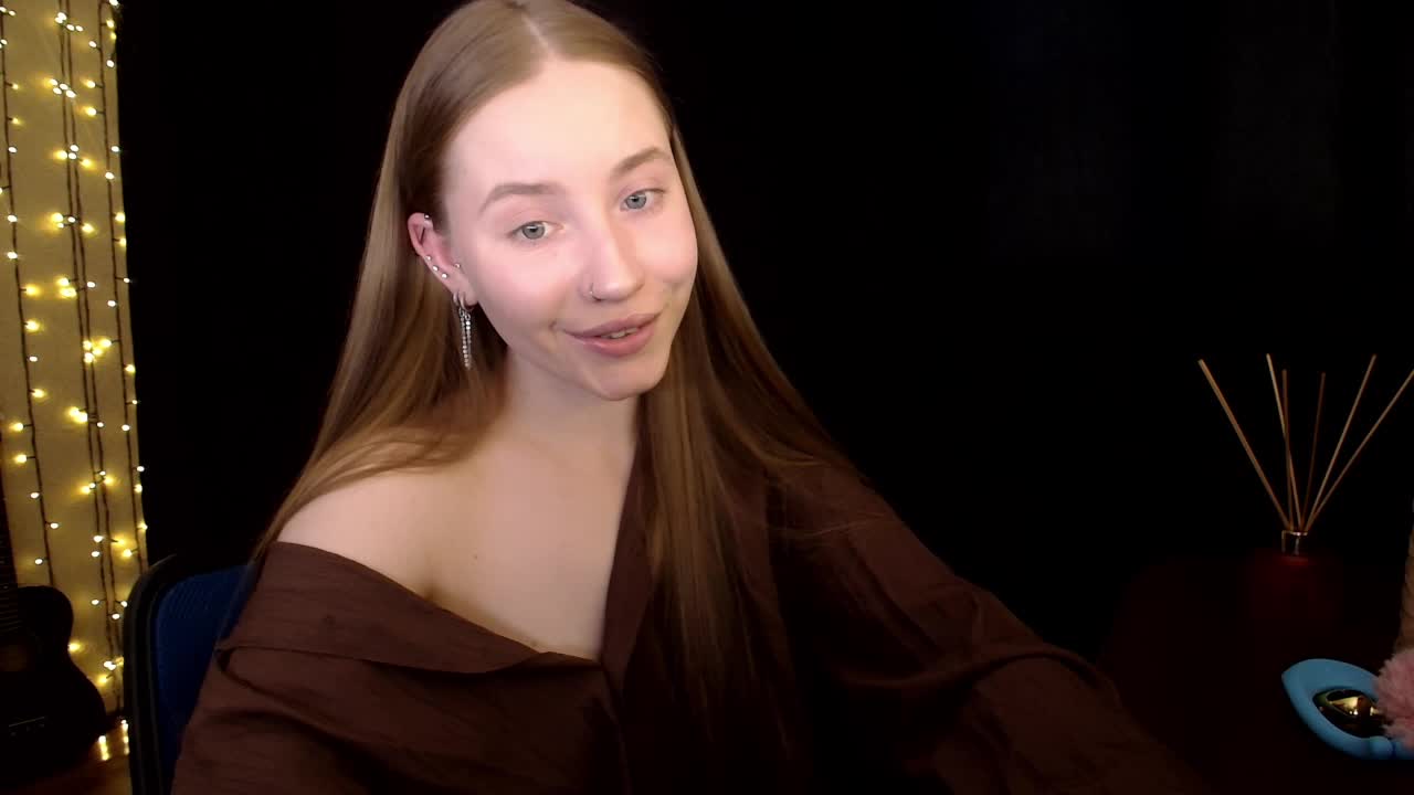 SindiWatson Live Sex March 17, 2026