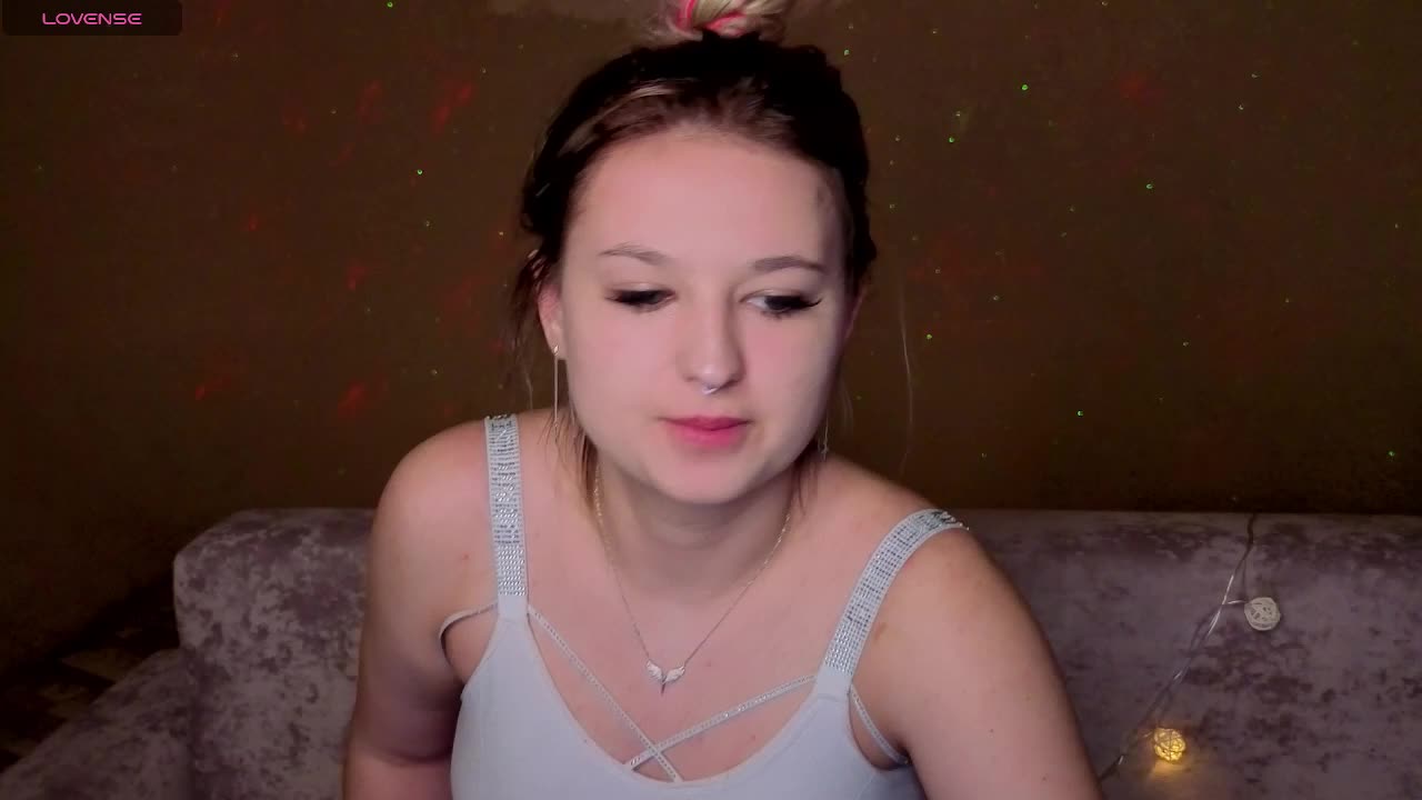 GraseNeon Live Sex March 17, 2026