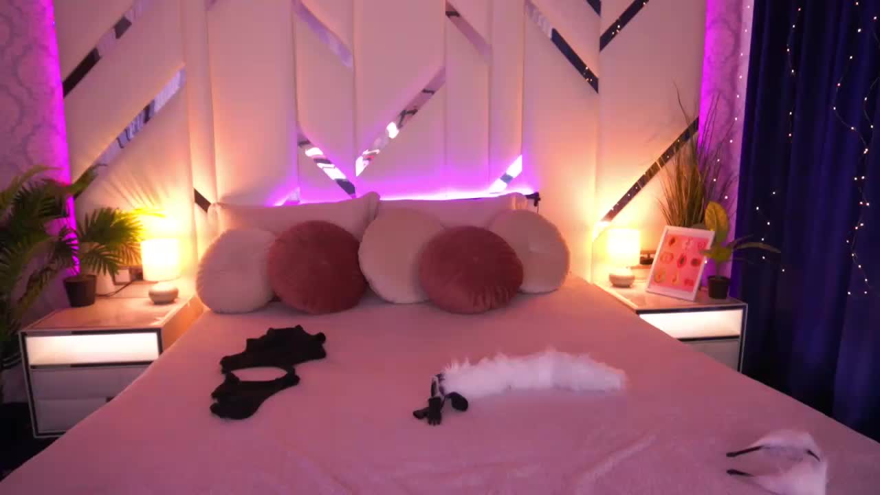 CuteeFoxy Live Sex March 17, 2026