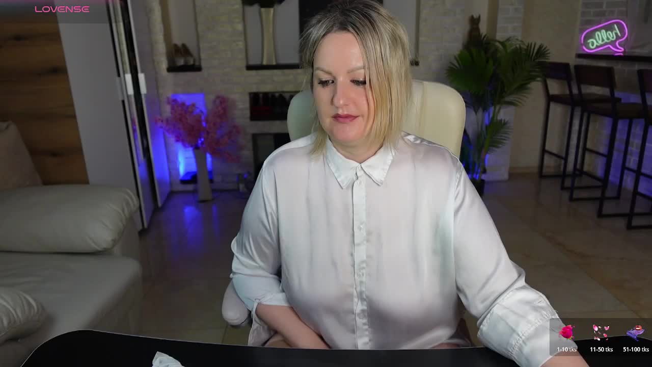 MariemLui Live Sex March 17, 2026