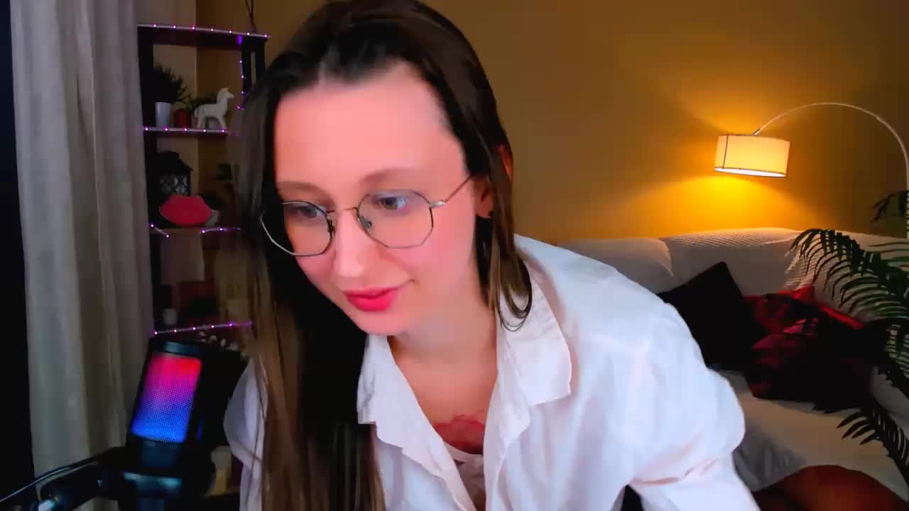YourLovellyStory Live Sex March 17, 2026