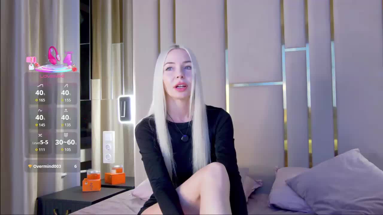 WhiteGirl-one Live Sex March 17, 2026