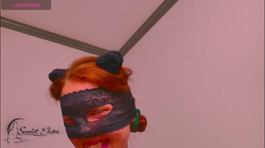 scarlett_electra Live Sex March 18, 2026