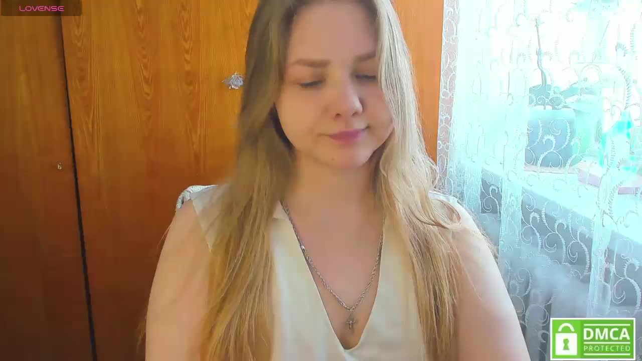 Emma-Frizea Live Sex March 18, 2026