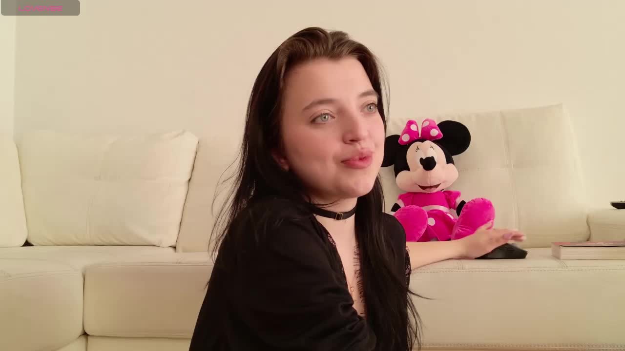 Minnie-Mouse- Live Sex March 18, 2026