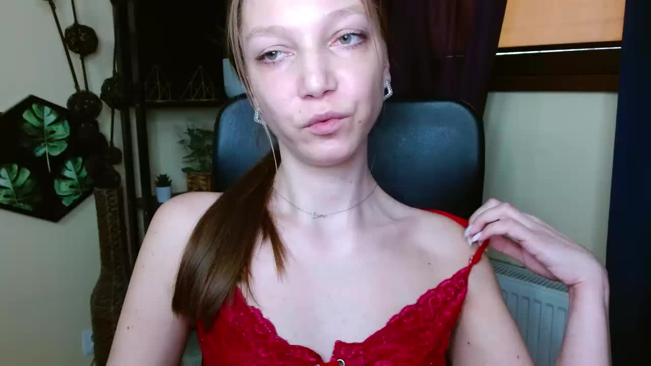 EmillyExtasy Live Sex March 18, 2026