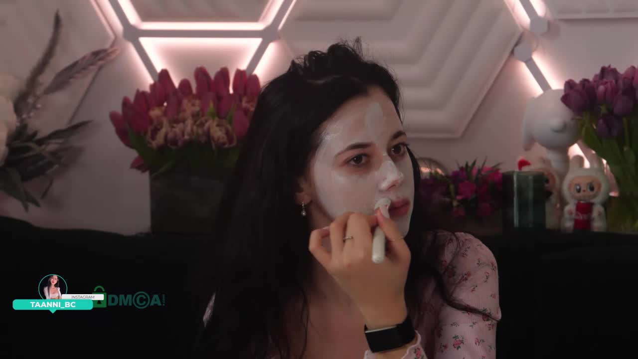 Taanni Live Sex March 18, 2026