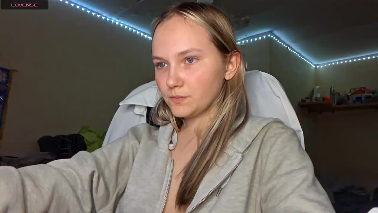 MilagroKailey Live Sex March 18, 2026