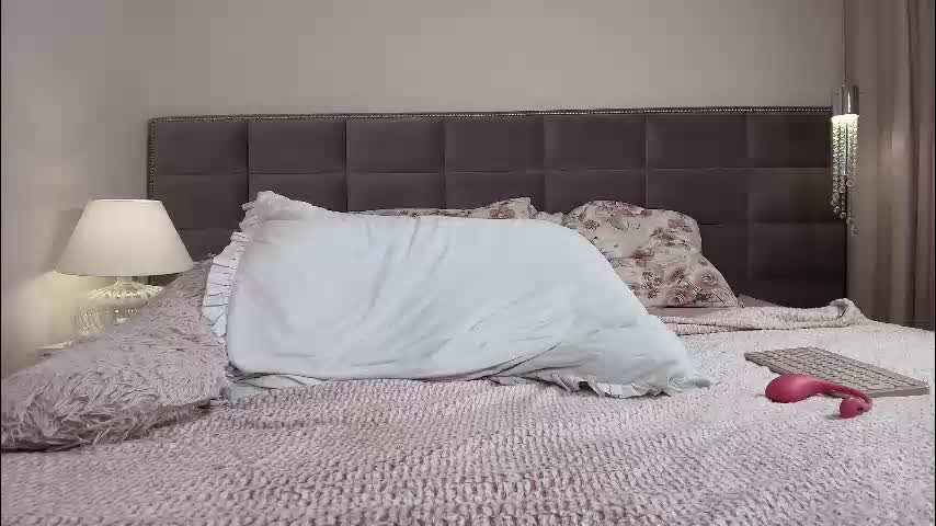 sensual_jasmine Live Sex March 18, 2026