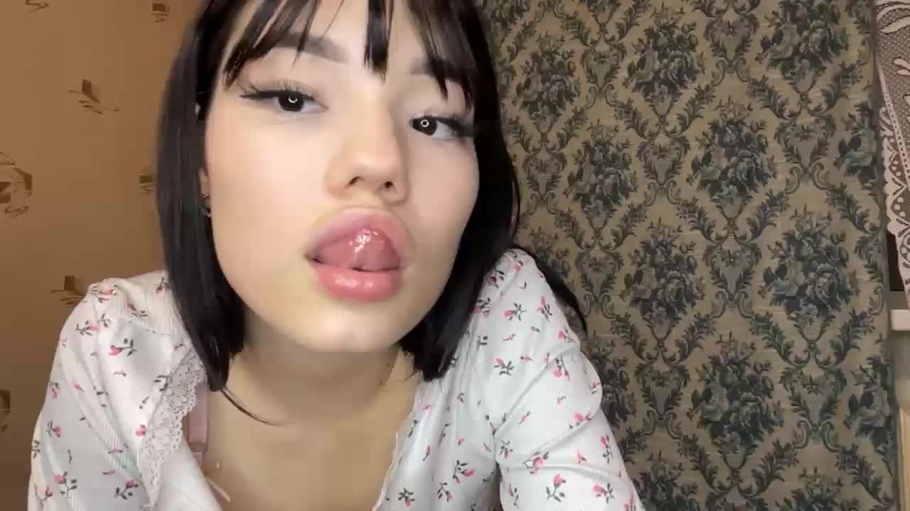 GennyVowels Live Sex March 18, 2026