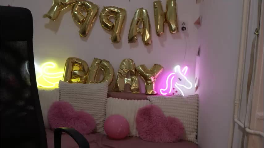 littlestellaspark Live Sex March 18, 2026