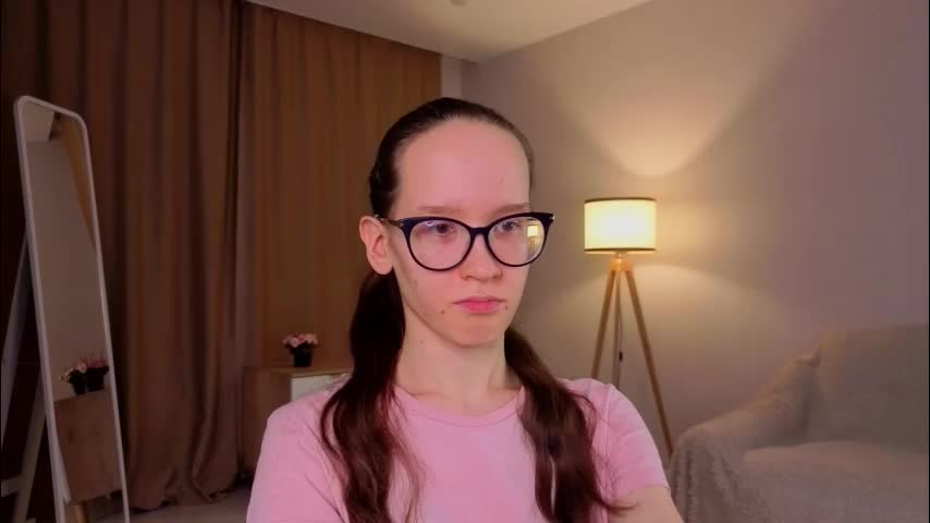 lynettebails Live Sex March 18, 2026