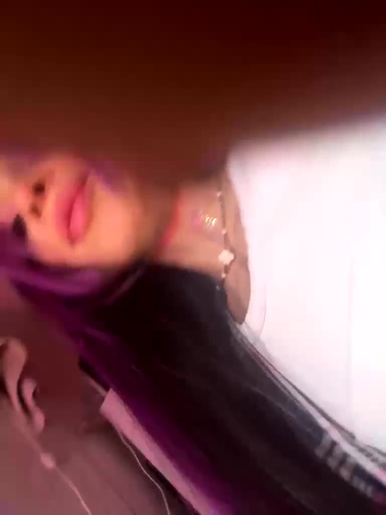 VIP17CoupleDream Live Sex March 18, 2026