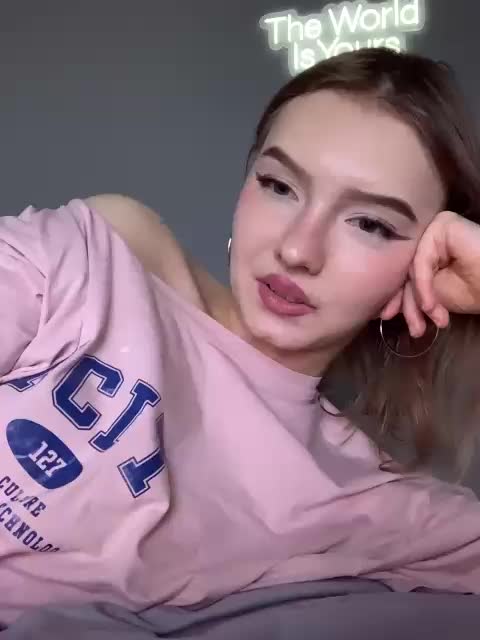 -Nezukoo- Live Sex March 18, 2026