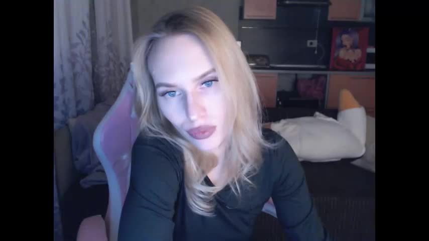 elsa_shine Live Sex March 18, 2026
