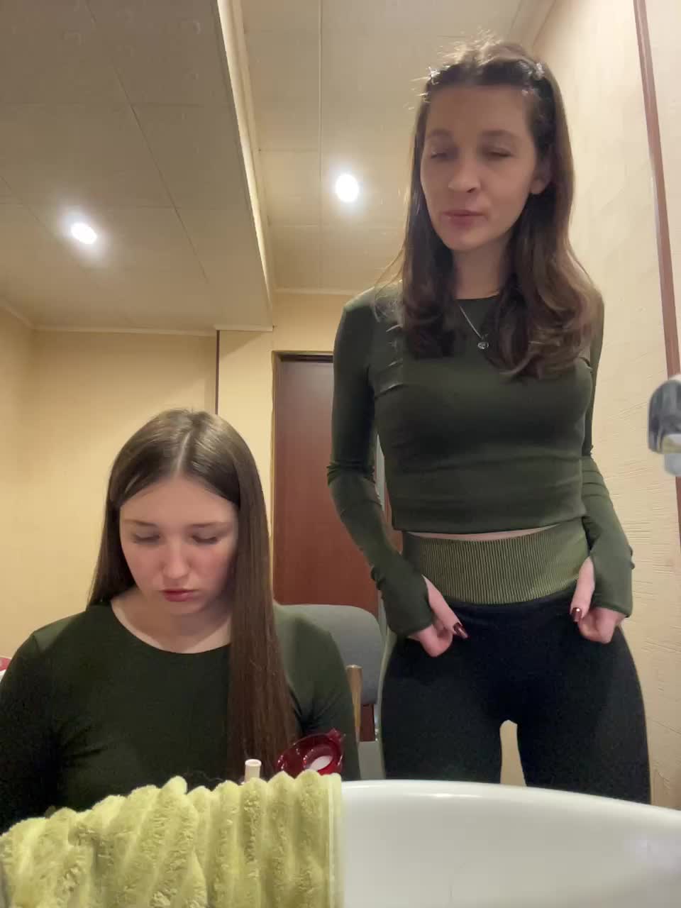 ___KTo_TaM_uDu_K_HaM___ Live Sex March 18, 2026