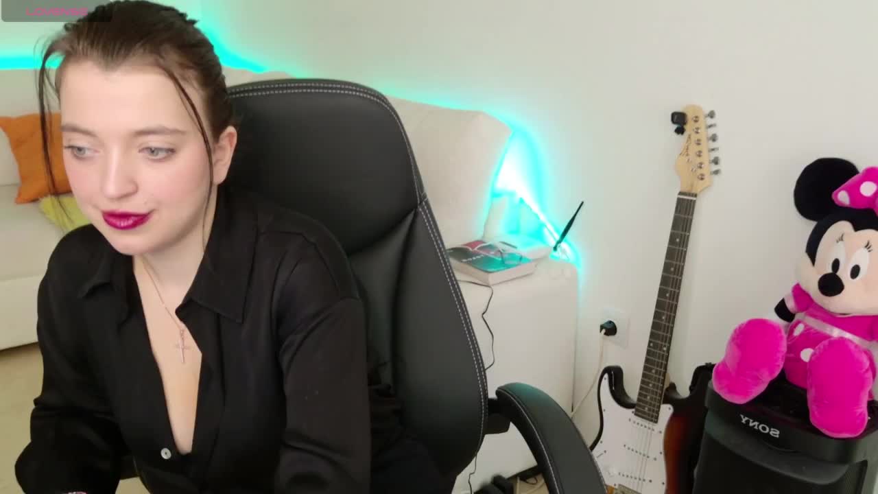 Minnie-Mouse- Live Sex March 18, 2026