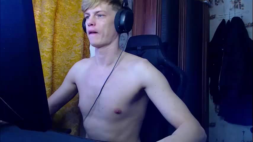 shyredstar Live Sex March 18, 2026