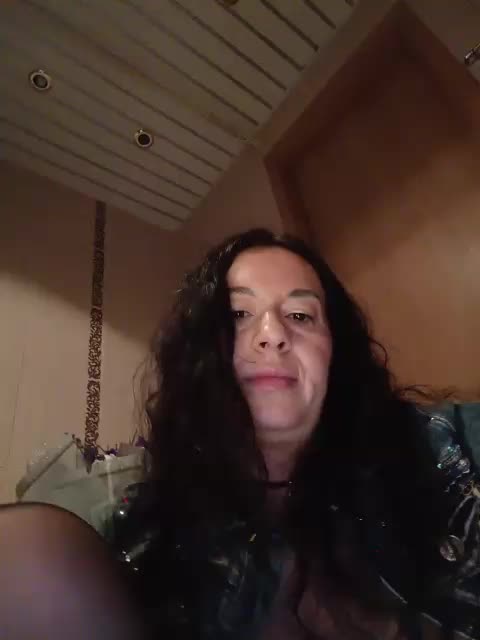 Annanas Live Sex March 18, 2026