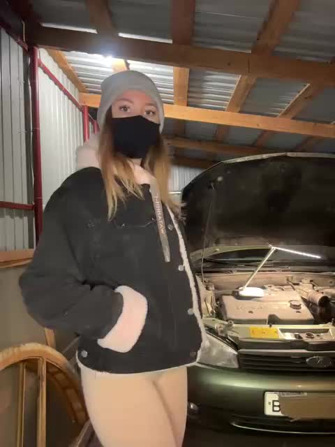 Sun-Moon Live Sex March 19, 2026